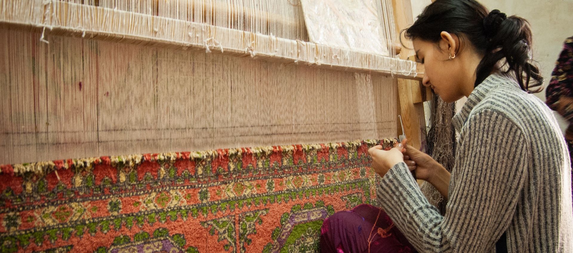 شانه و تراکم فرش