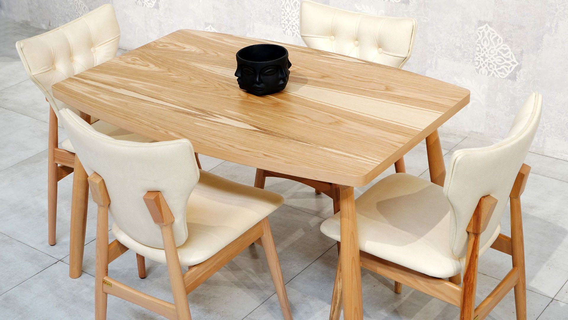 مقایسه 3 سرویس ناهارخوری