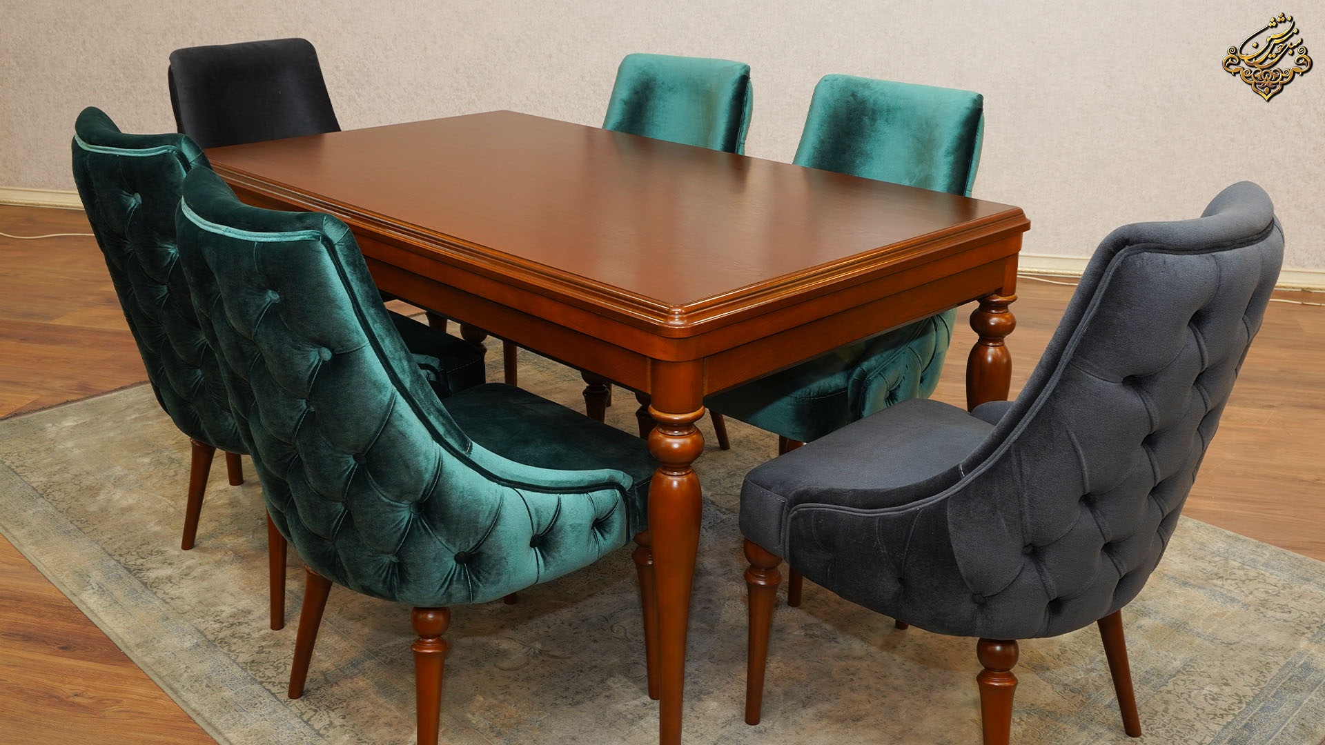 مبل چستر چیست