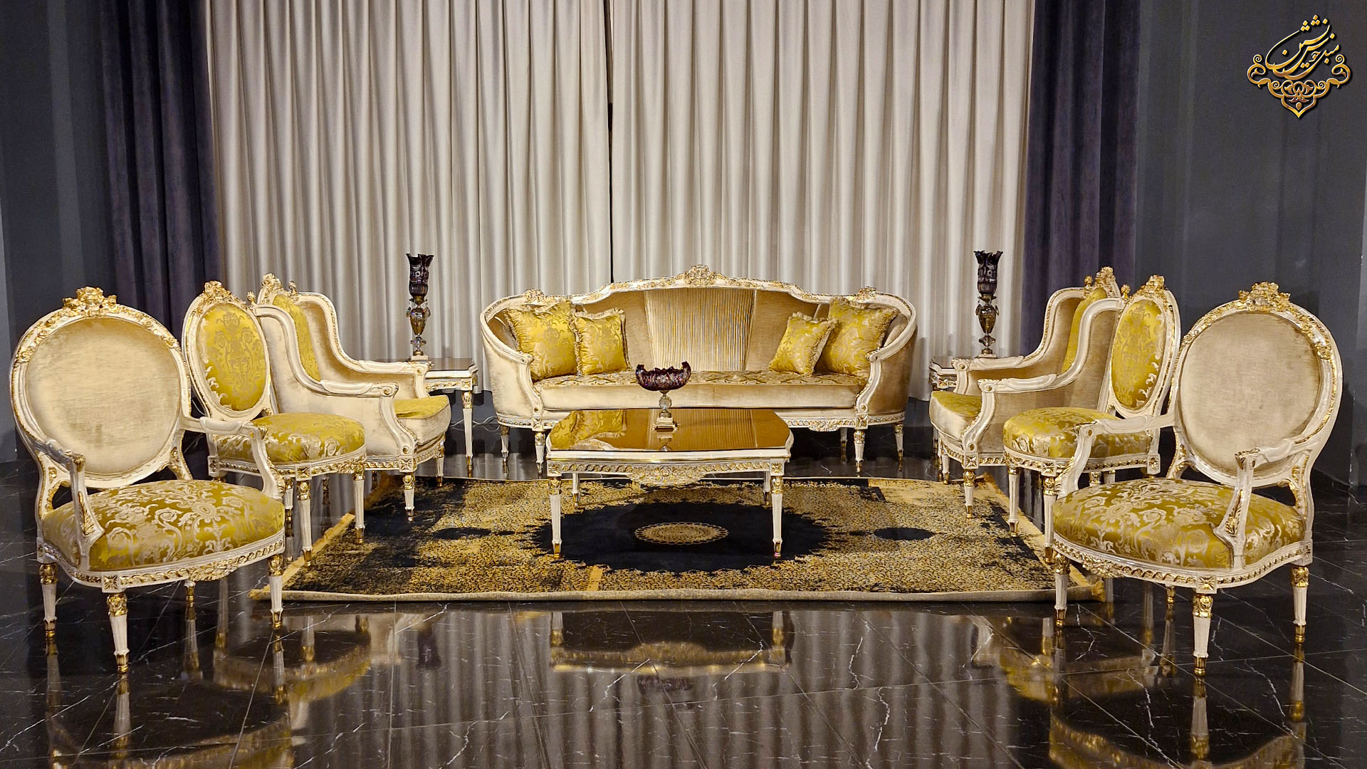 مبل سلطنتی لوکس