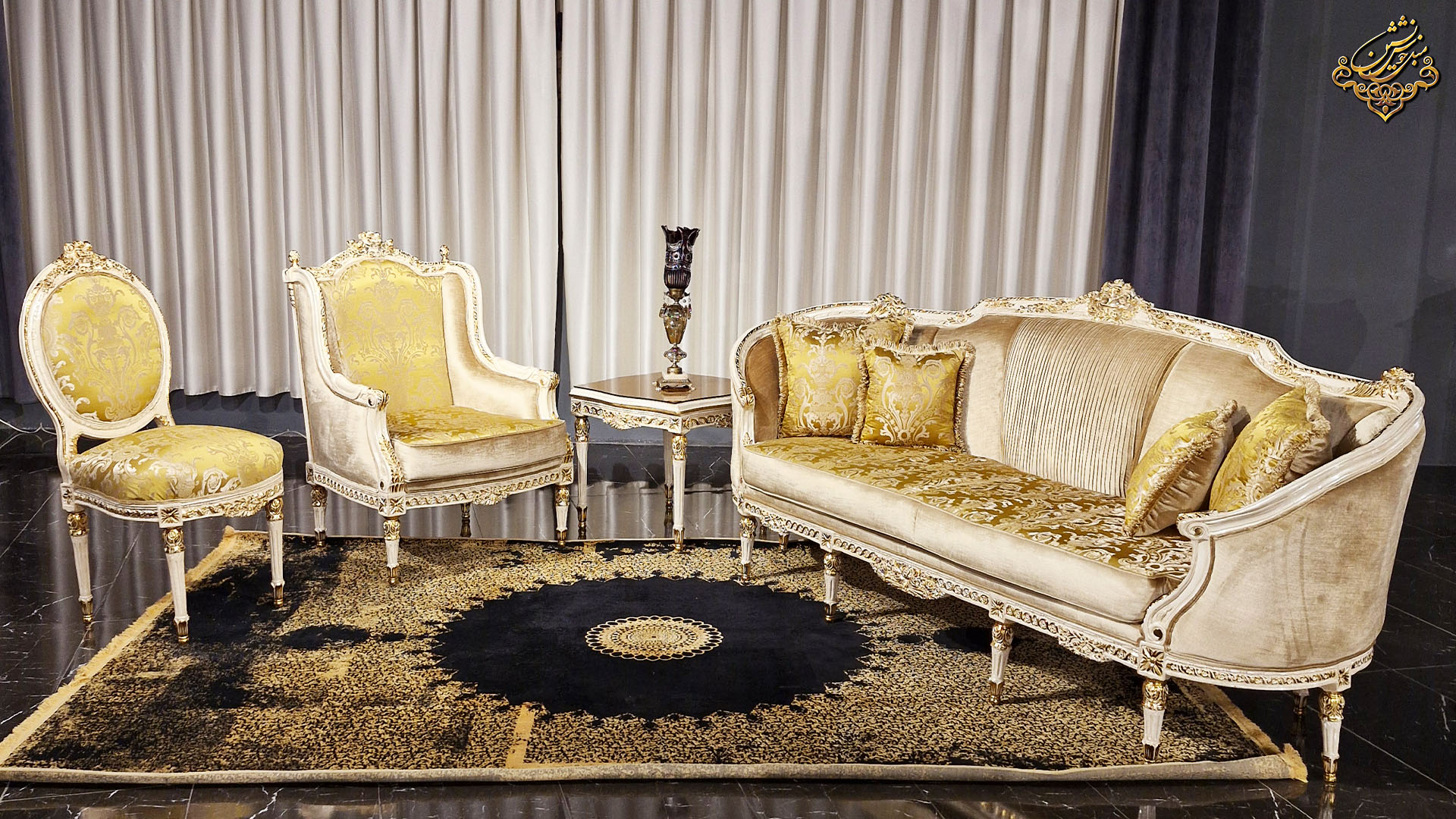 مبل کلاسیک چیست