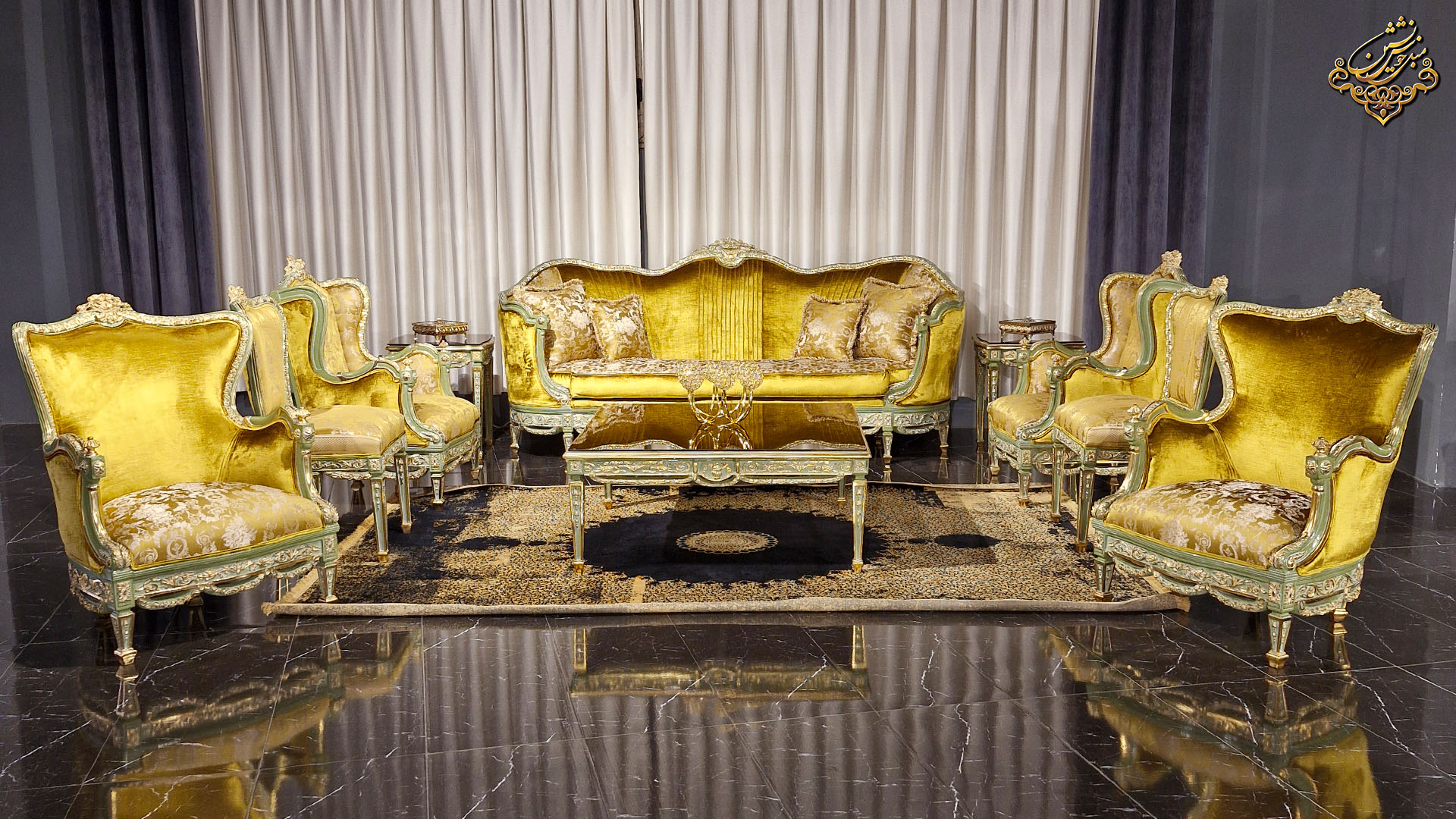 مبل کلاسیک گران