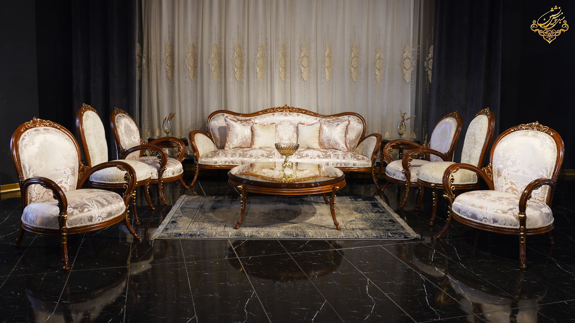 مبل کلاسیک برای عید