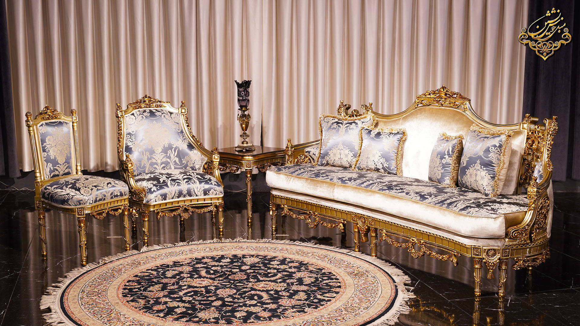 مبلمان سلطنتی لوکس