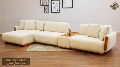 مبل راحتی جلو تلویزیون