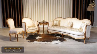 مبل کلاسیک کرم