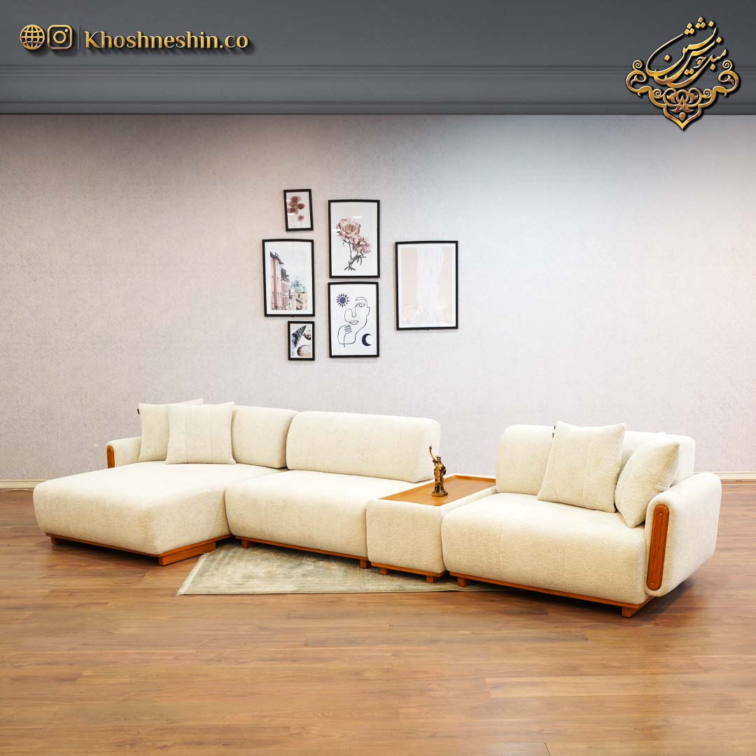 چیدمان مبل راحتی سفید در پذیرایی